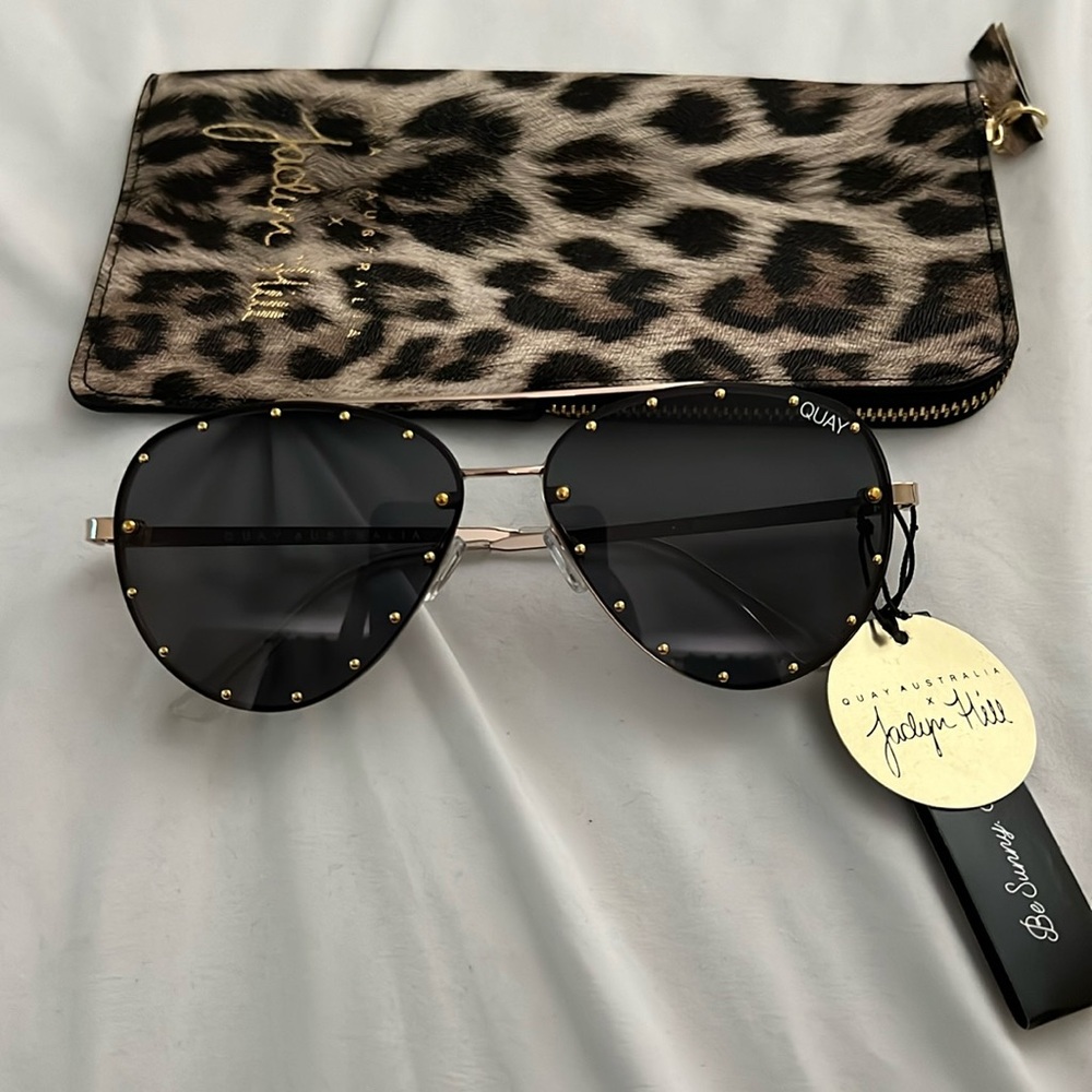 COPY - STILL AVAILABLE! COPY - Quay Australia x Jaclyn Hill Sunglasses “Roxanne”